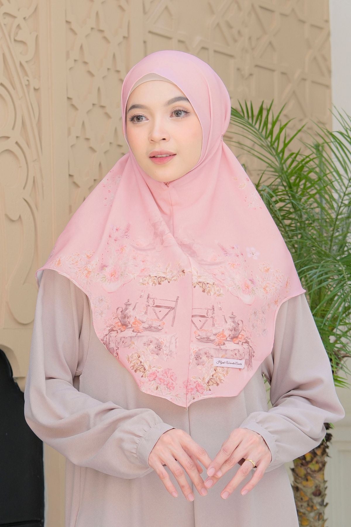 Hijab Instan Baiti Camellia - BC44.3 Flourishing Rose