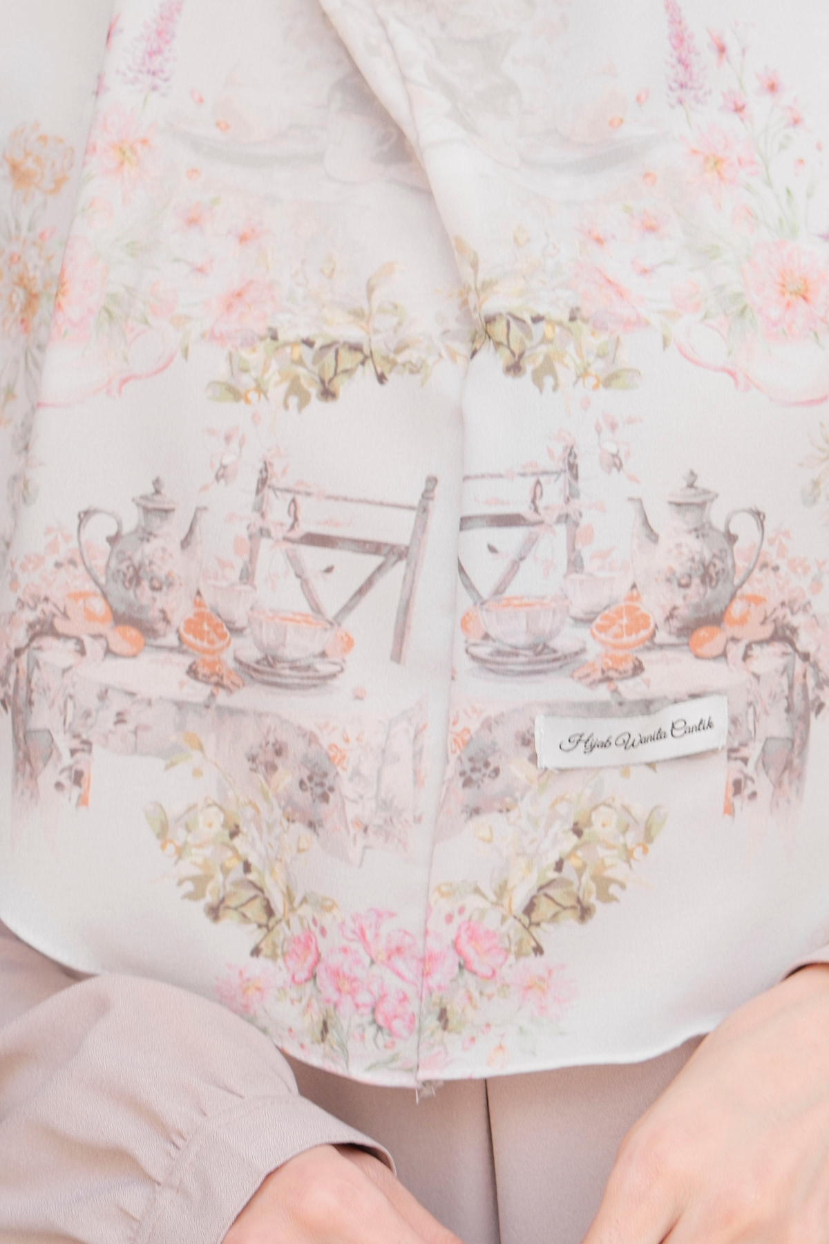 [ BUY 3 GET 1 FREE ] Hijab Instan Baiti Camellia - BC44.4 Gracious Cream