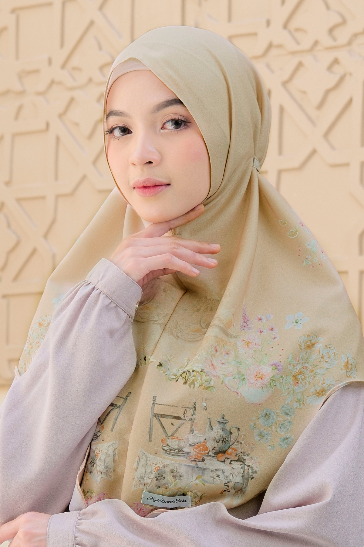 Hijab Instan Baiti Camellia - BC44.5 Mood Booster Bronze