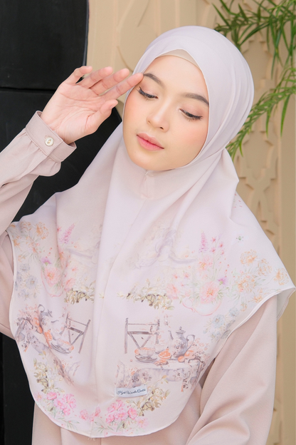 [ BUY 3 GET 1 FREE ] Hijab Instan Baiti Camellia - BC44.6 Nice Caramel