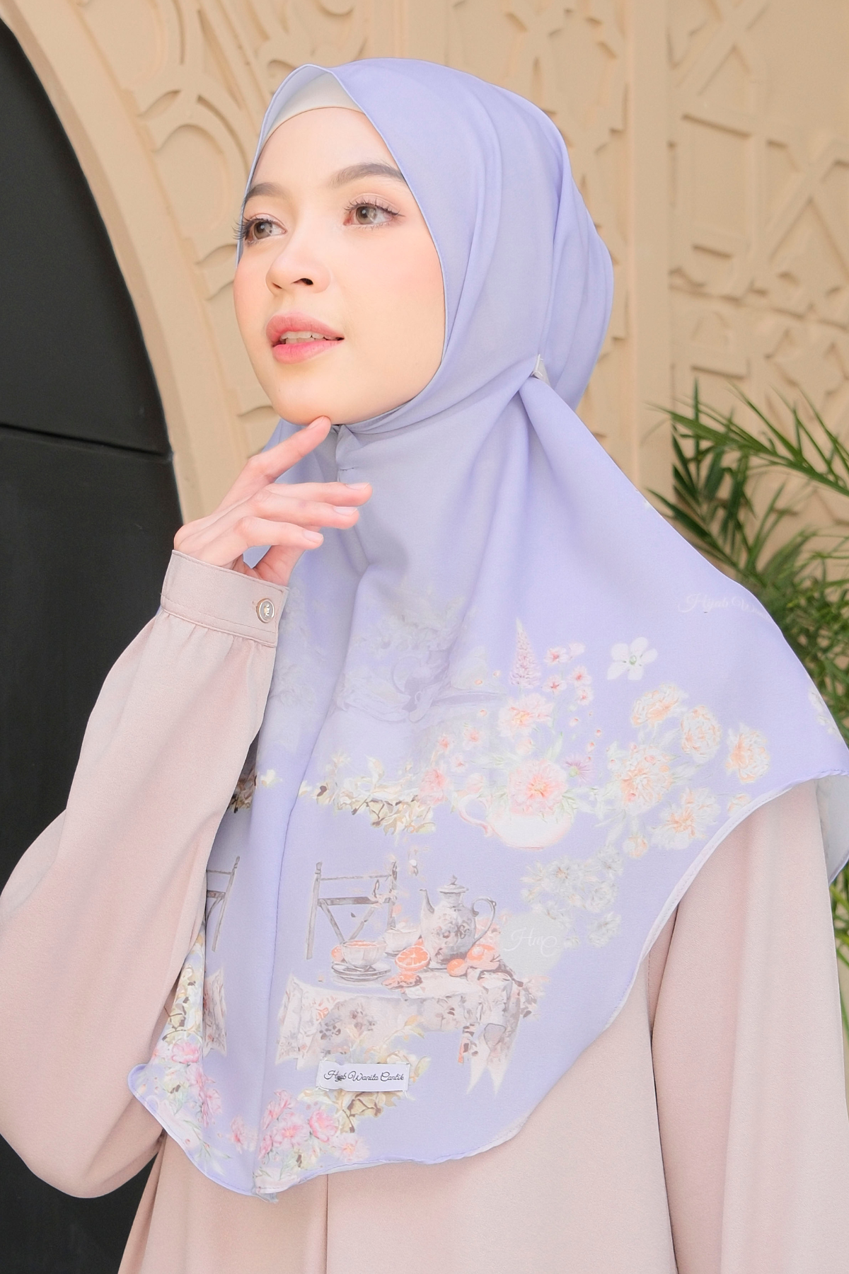 Hijab Instan Baiti Camellia - BC44.7 Pleasant Grey