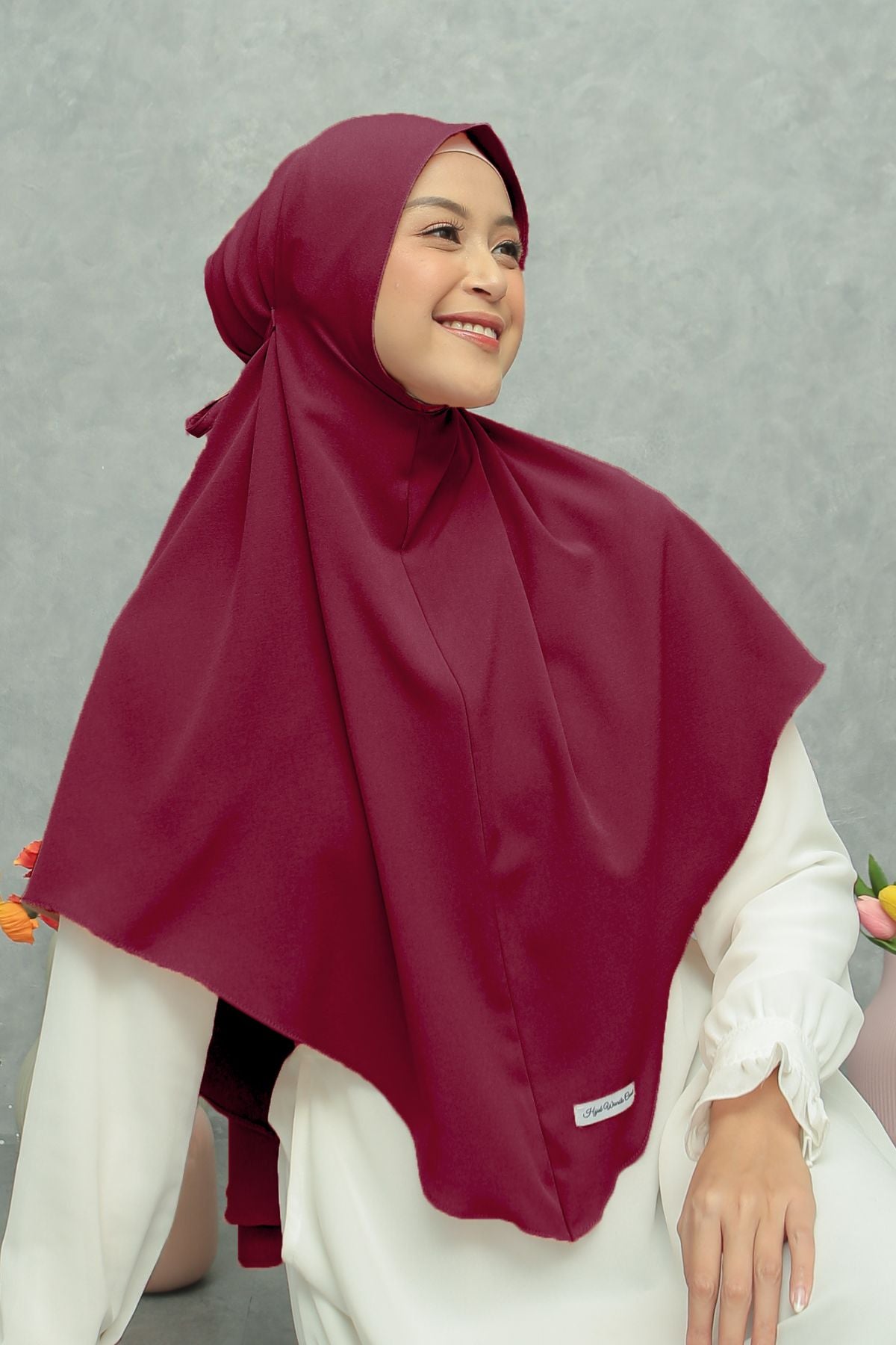 Hijab Instan Baiti Polos Jumbo - BJ10.3 Maroon