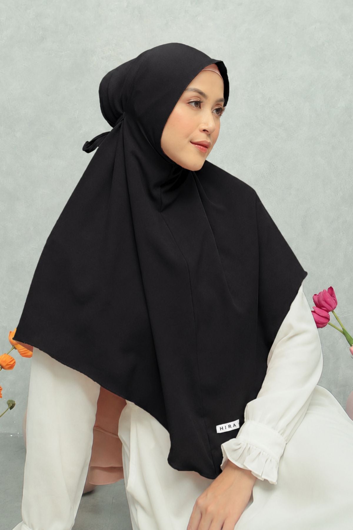 Hijab Instan Baiti Polos Jumbo - Black Crinkle