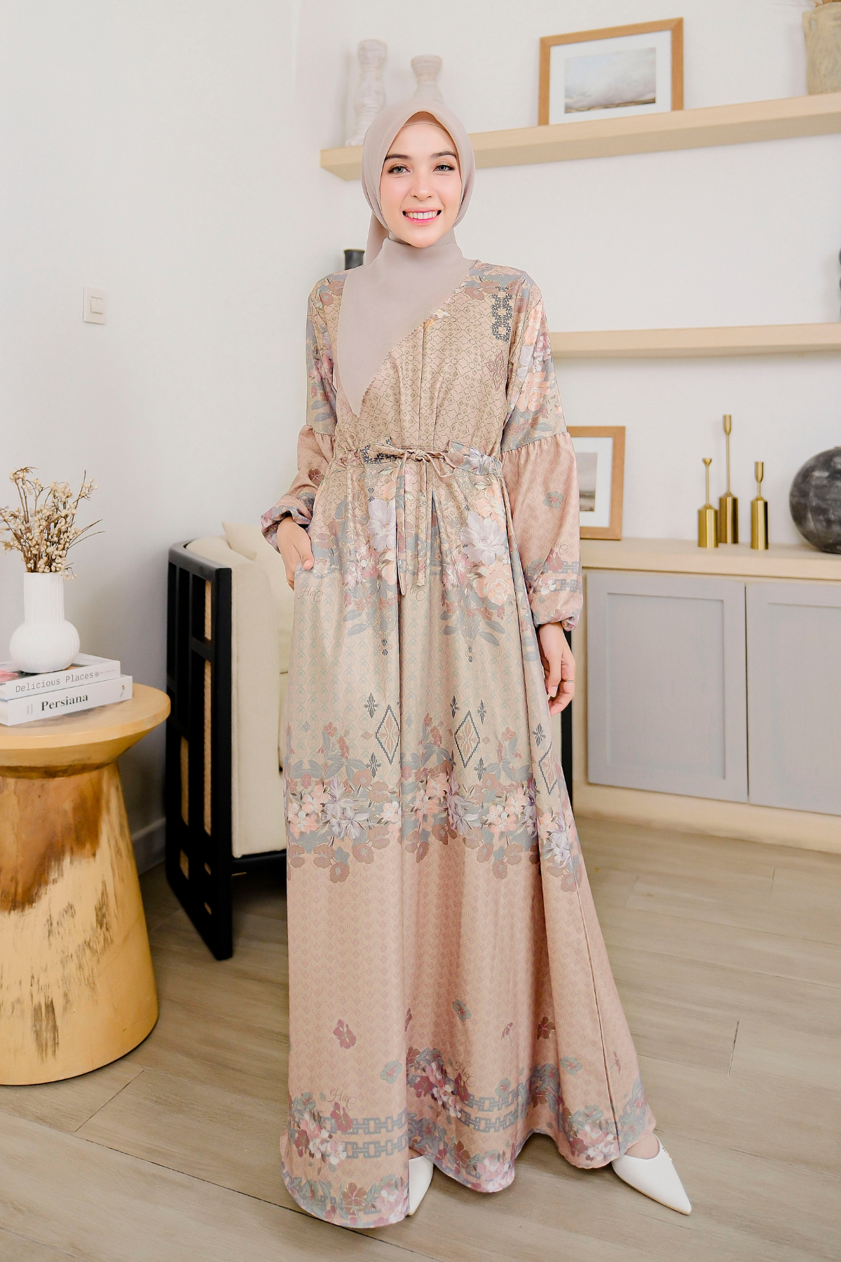 Chatara - Maxi Dress - Mocca - CH22.3