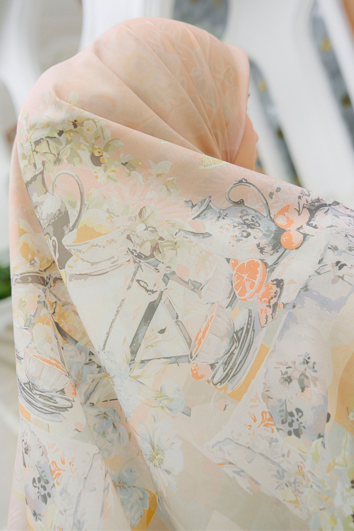 Camellia - Scarf Square Premium Polycotton XL | Marvelous Terra - CJ15.13