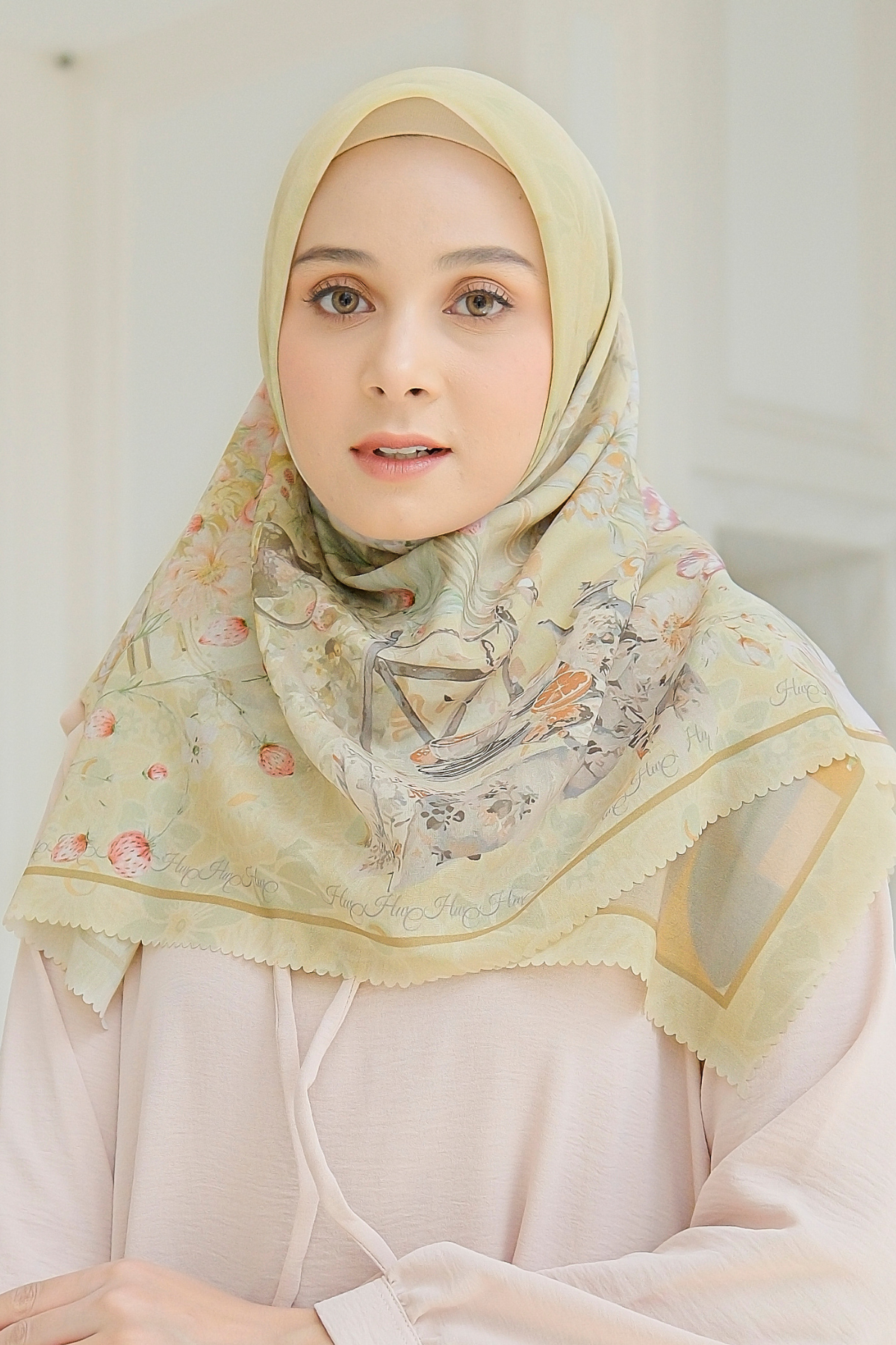 Camellia - Scarf Square British Voal | Lovely Lemontea - CL15.12