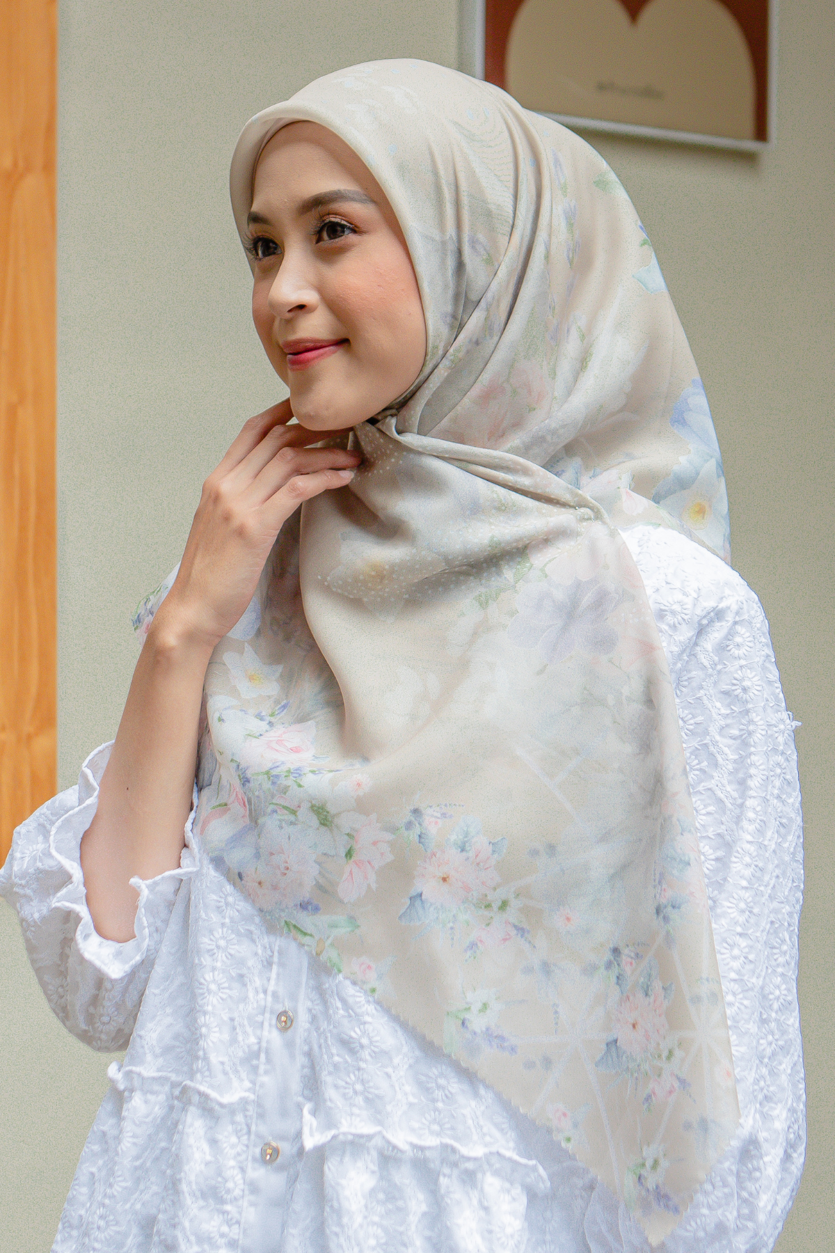 Dahlia - Scarf Square British Voal | Caramel - LIA7.5