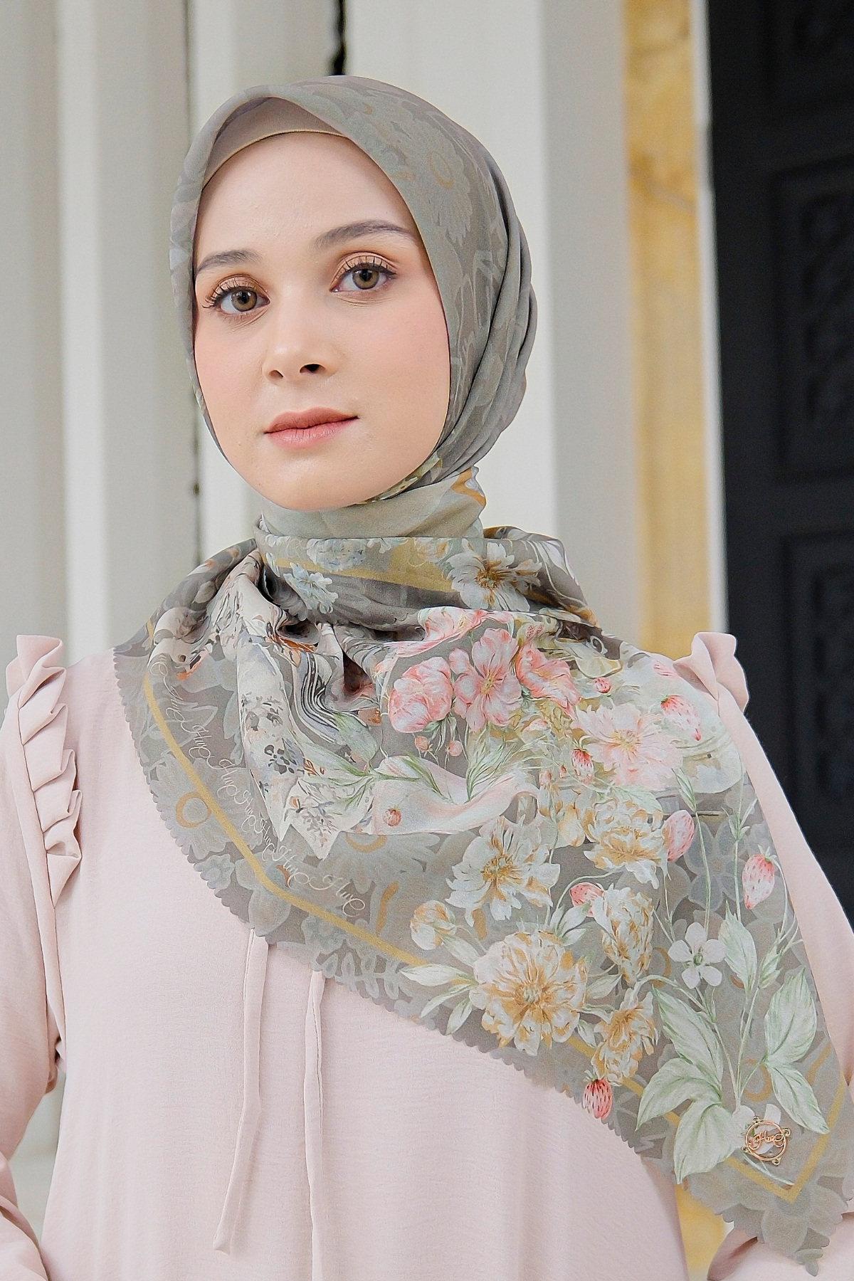 Camellia - Scarf Square British Voal | Charming Choco - CL15.2