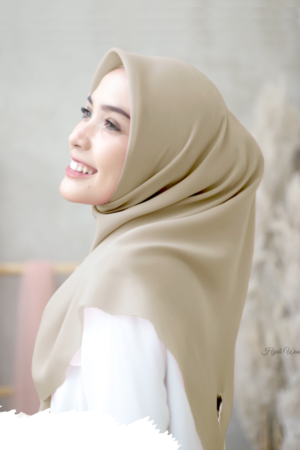 Segiempat Hana - LP85.90 Tan Almond