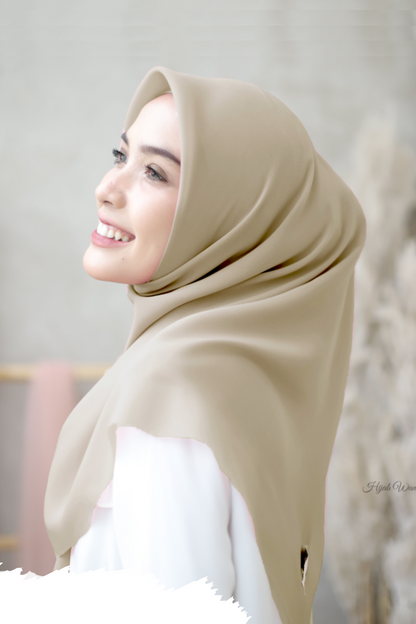 Segiempat Hana - LP85.90 Tan Almond