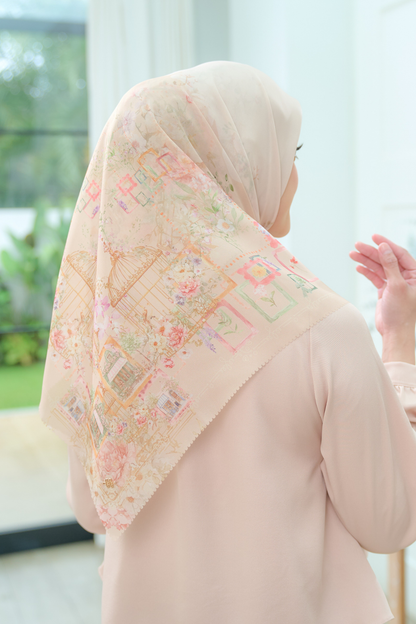Nuri Scarf - NU33.12 NY33.12 NH33.12 Creamy White