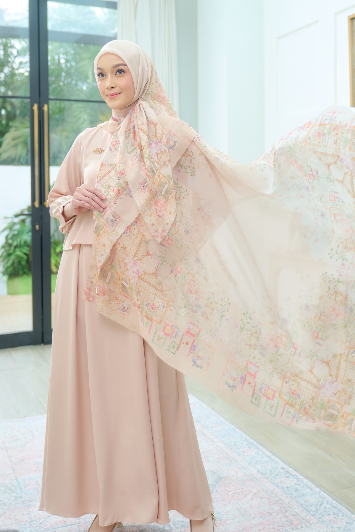 Nuri Scarf - NU33.12 NY33.12 NH33.12 Creamy White