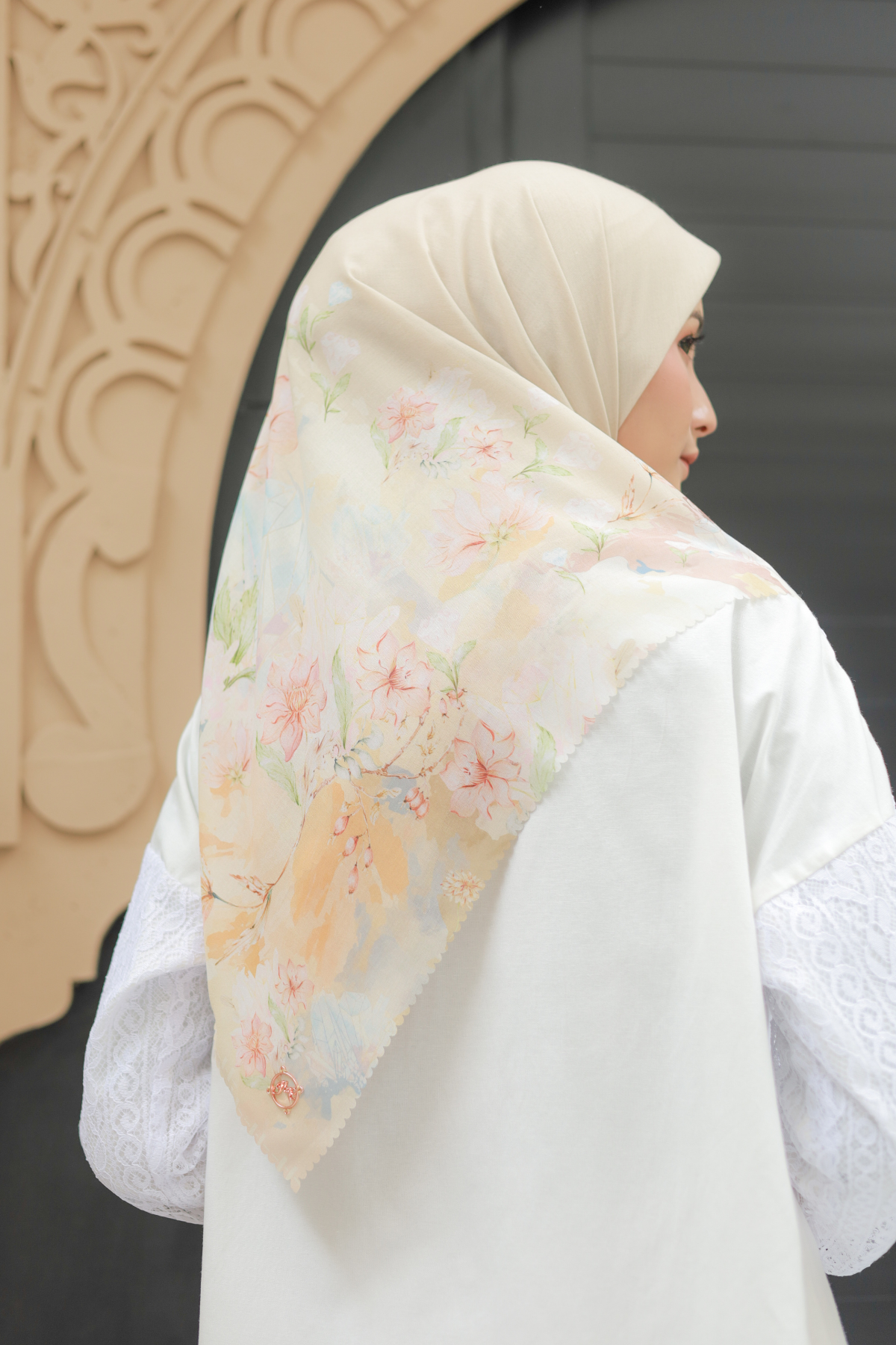 Diamond - Scarf Square Classic Voal | Warm Beige - DN07.10