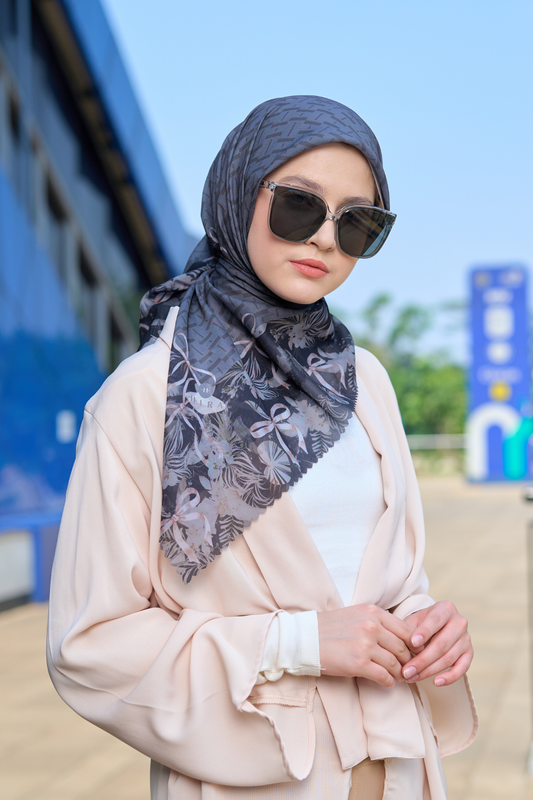 [ BUY 3 GET 1 FREE HIJAB ] Emily - Scarf Square Premium Polycotton | MONO BLACK - EM28.33
