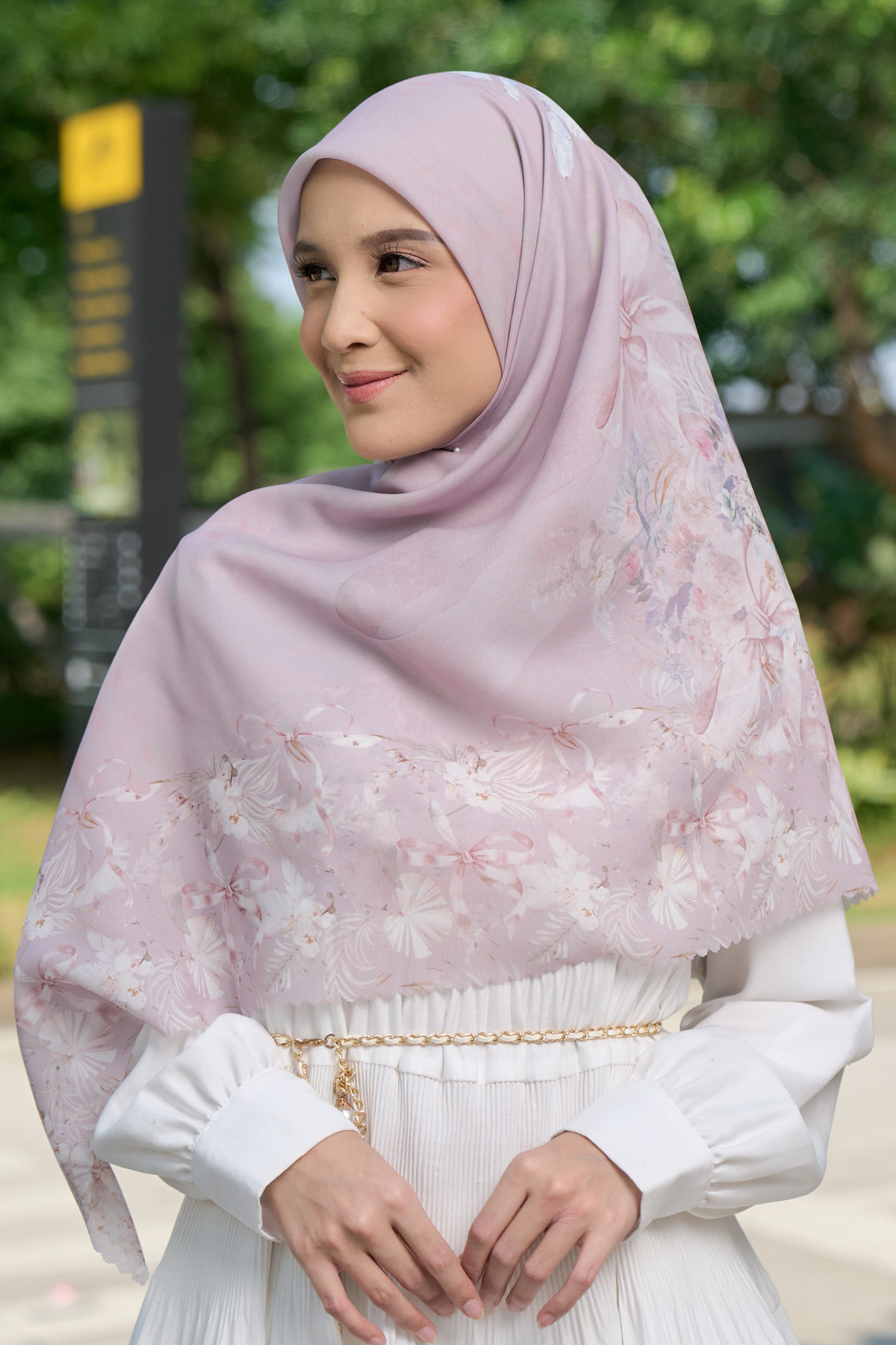 [ BUY 3 GET 1 FREE HIJAB ] Emily - Scarf Square Premium Polycotton | COQUETTE BLUSH - EM28.40