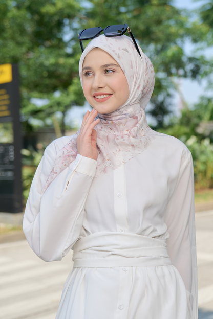 [ BUY 3 GET 1 FREE HIJAB ] Emily - Scarf Square Premium Polycotton | COQUETTE CRYSTAL - EM28.41