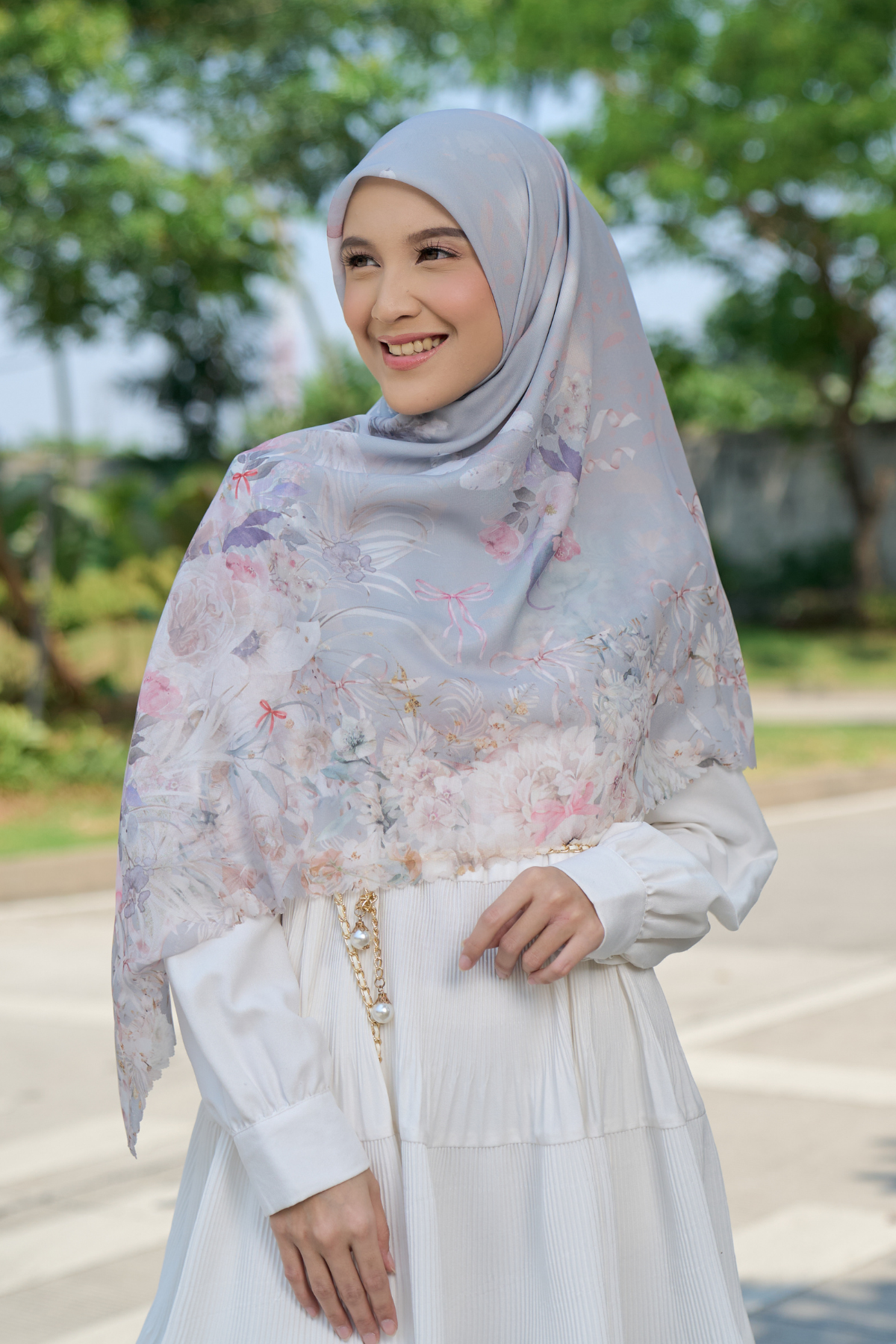 [ BUY 3 GET 1 FREE HIJAB ] Emily - Scarf Square Premium Polycotton | COQUETTE DESERT - EM28.42