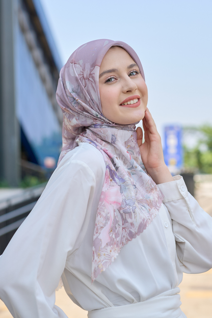 [ BUY 3 GET 1 FREE HIJAB ] Emily - Scarf Square Premium Polycotton | COQUETTE PETAL - EM28.43