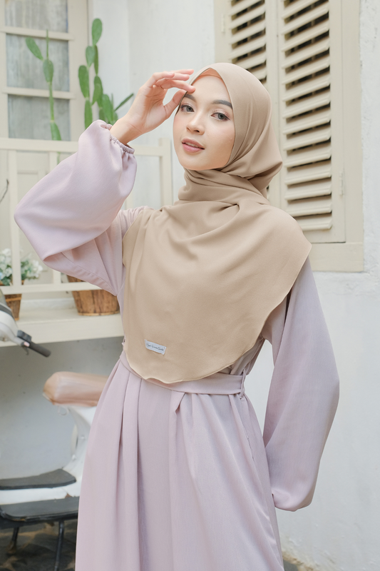 Pashmina Fisha - FH96.7 Milk Mocca