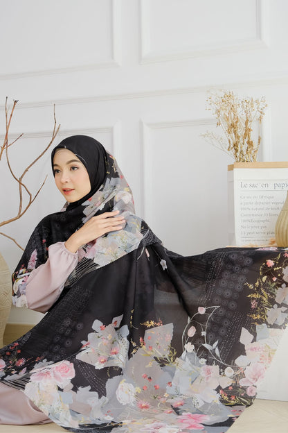 [ BUY 3 GET 1 FREE HIJAB ] Florence - Scarf Square British Voal - Black - FL24.1