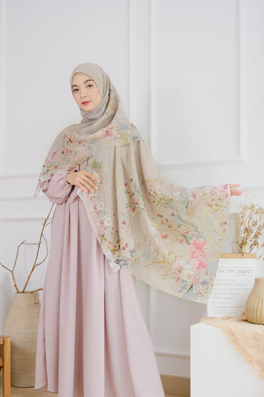 [ BUY 3 GET 1 FREE HIJAB ] Florence - Scarf Square British Voal - Magic Mocca - FL24.6
