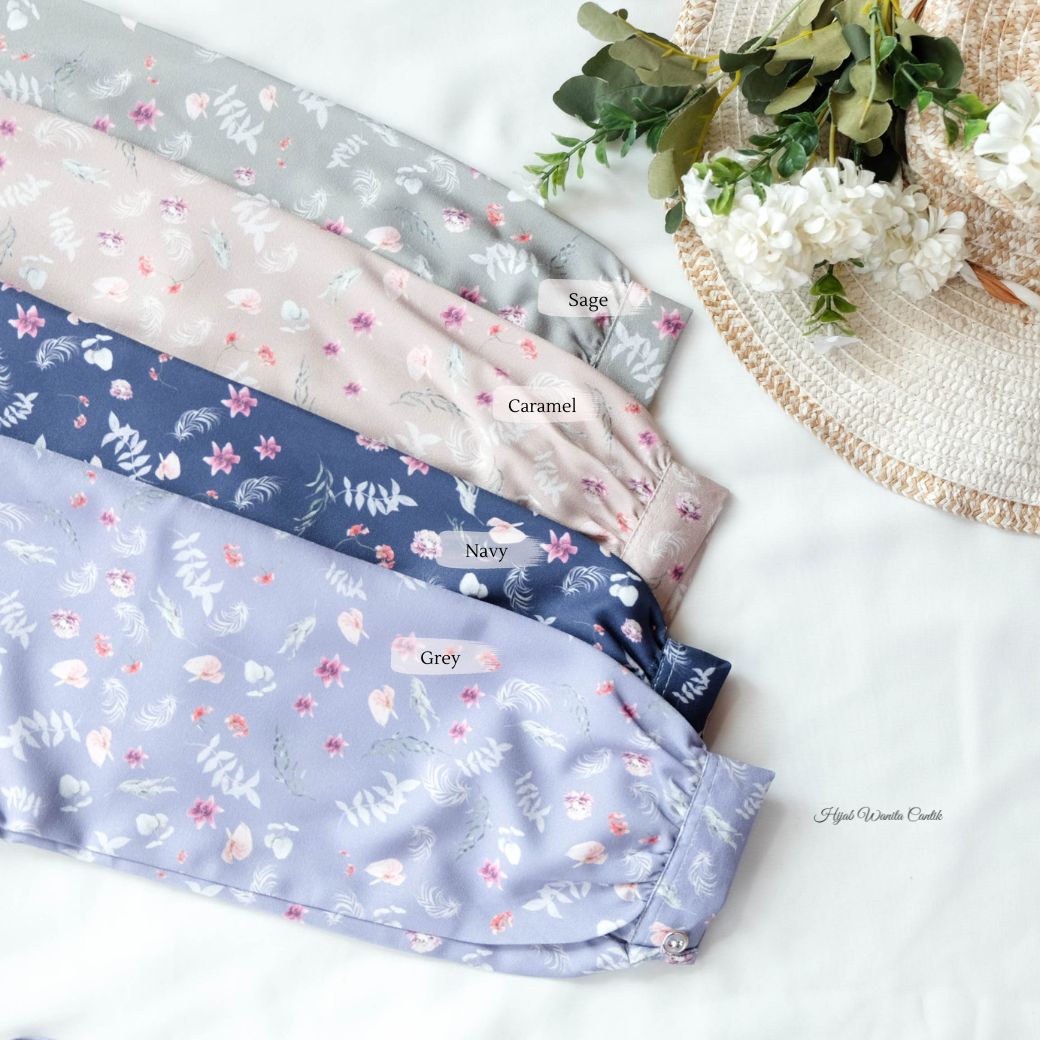 [CLEARANCE SALE] Firina Dress - Caramel
