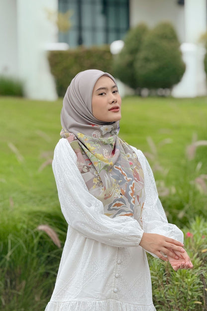 [ BUY 3 GET 1 FREE HIJAB ] Daffodil - Scarf Square Premium Polycotton XL - Galaxy Brown - JD14.3