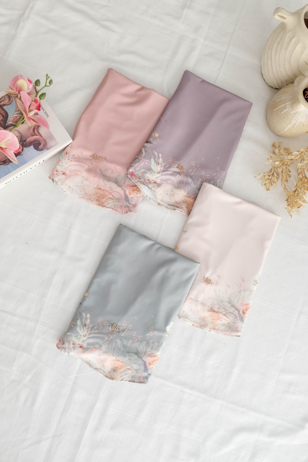 [ BUY 3 GET 1 FREE HIJAB ] Runa Emily - RE46.10 Cream