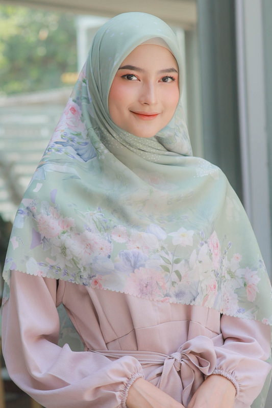 Dahlia - Scarf Square Premium Polycotton XL | Soft Green - JH97.10