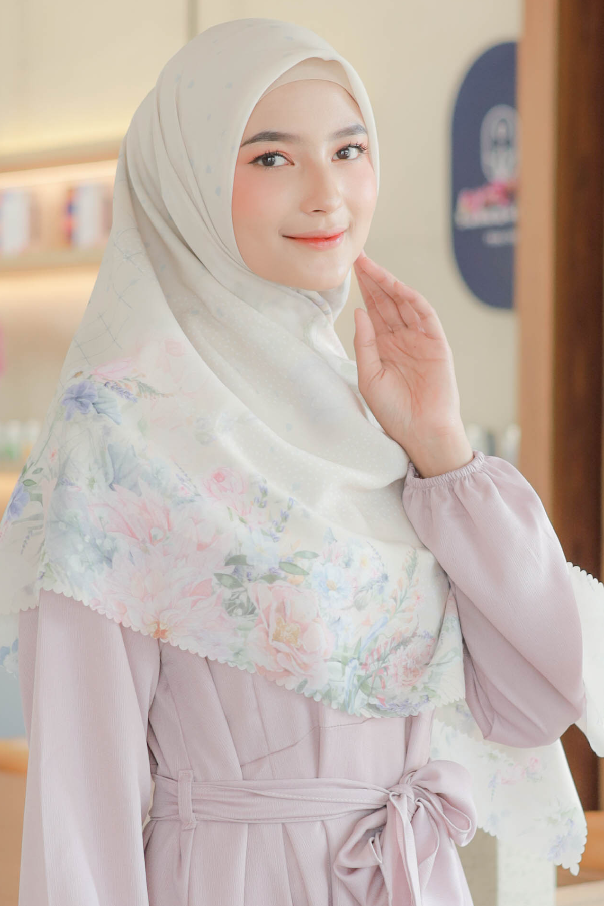 Dahlia - Scarf Square Premium Polycotton XL - Sunny Cream JH97.4