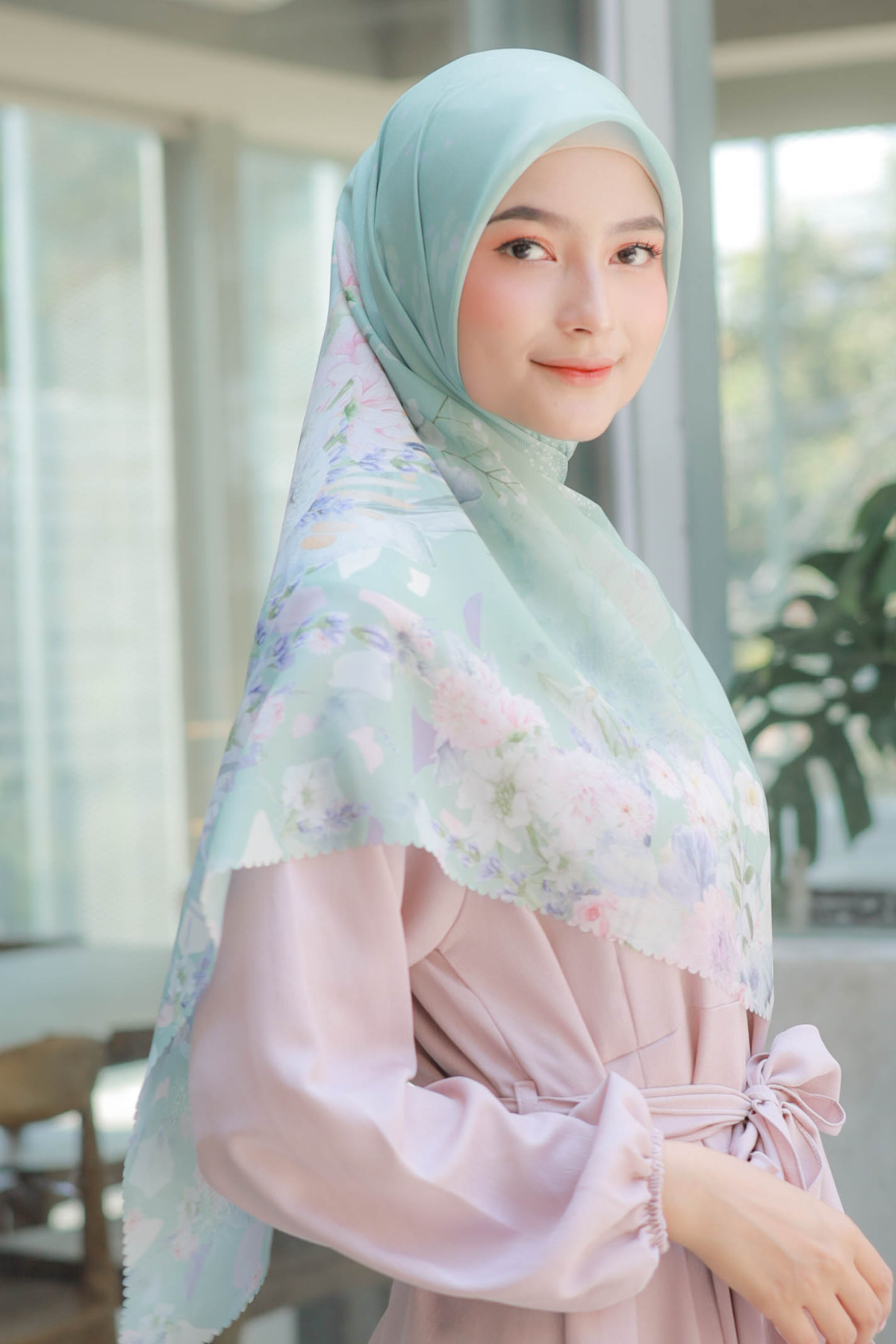 Dahlia - Scarf Square Premium Polycotton XL - Sage - JH97.9