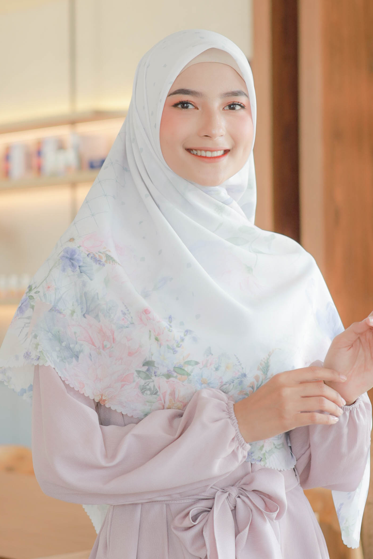 Dahlia - Scarf Square Premium Polycotton XL - Winter White - JH97.2