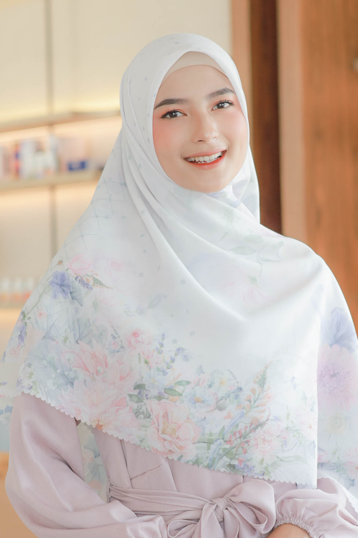 Dahlia - Scarf Square Premium Polycotton XL - Winter White - JH97.2