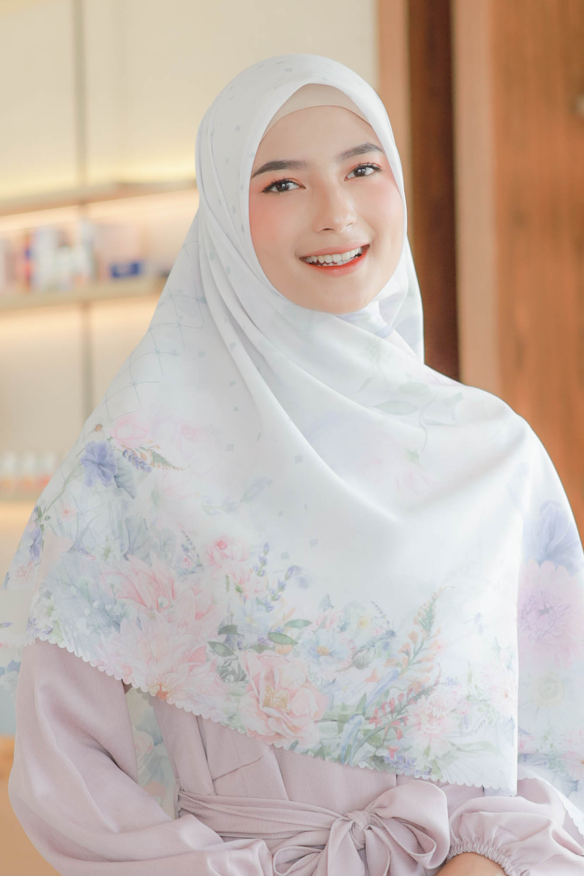 Dahlia - Scarf Square Premium Polycotton XL | Winter White - JH97.2