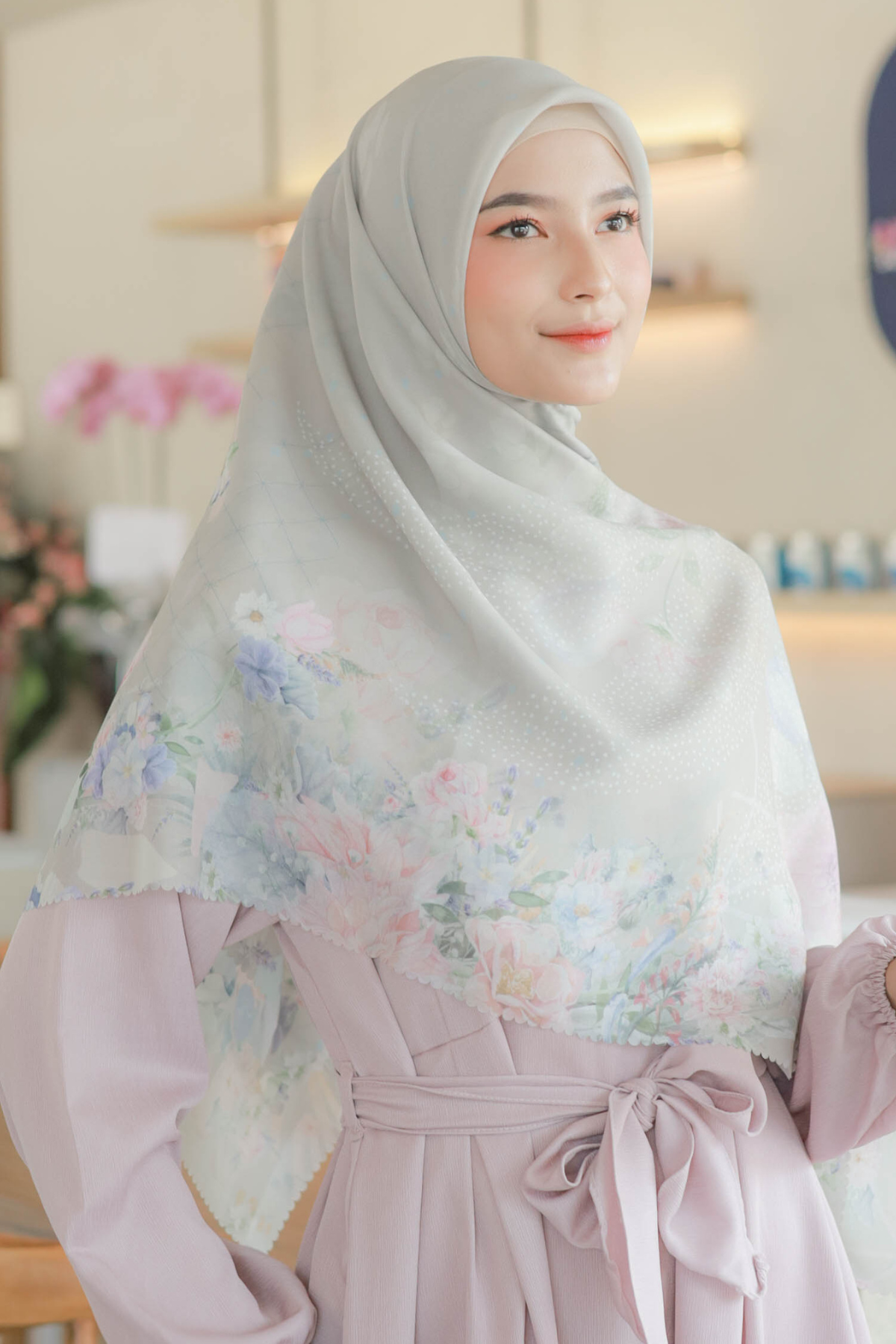 Dahlia - Scarf Square Premium Polycotton XL - Papper Beige - JH97.3