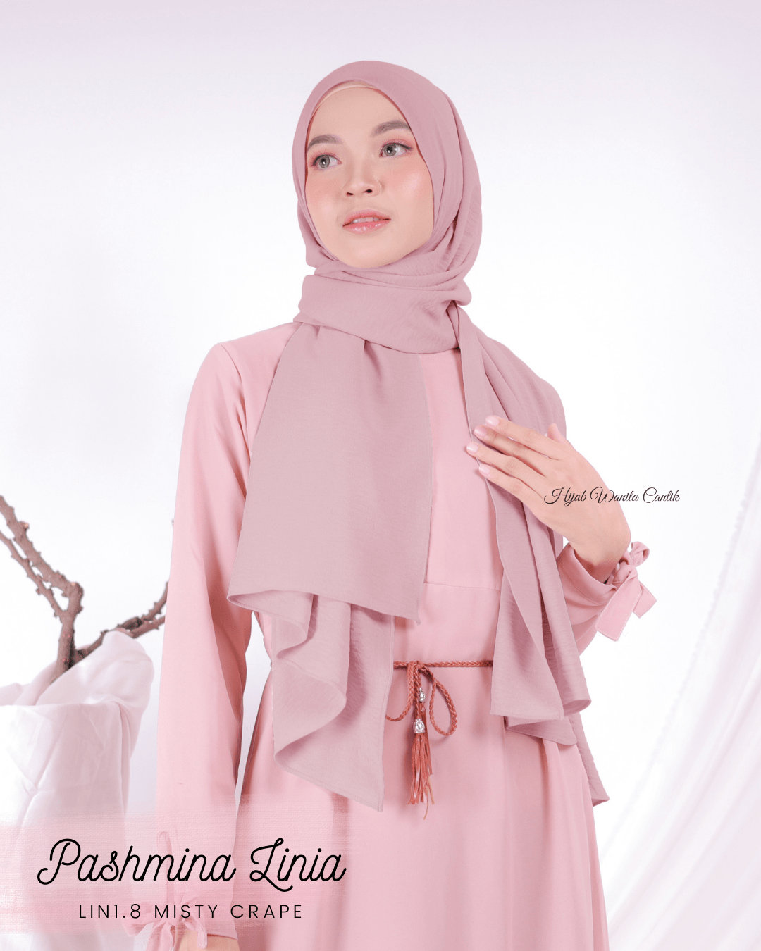 [DISKON AMBYAR] Last Stock Scarf Motif Hijabwanitacantik Series Hijab Kerudung Printing Motif