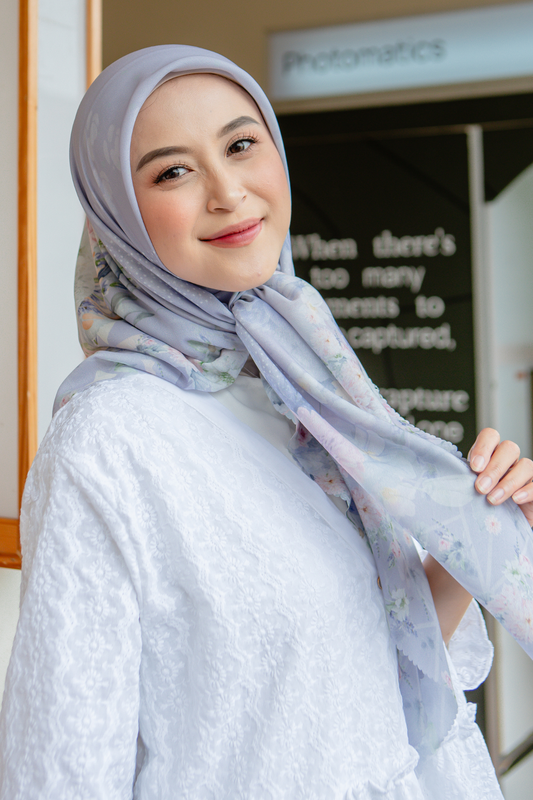 Dahlia - Scarf Square British Voal | Lilac - LIA7.6