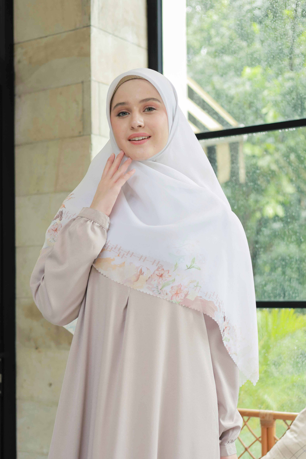 Diamond - Scarf Square Premium Polycotton XL | Misty White - JN07.5