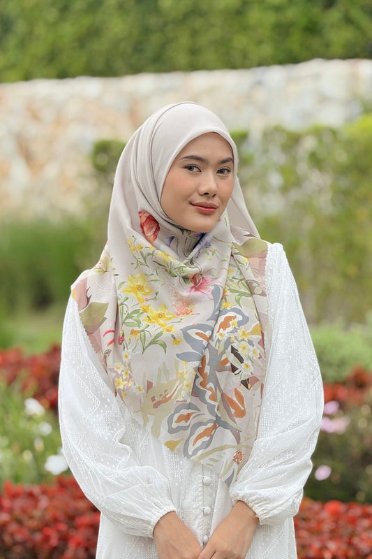 Daffodil - Scarf Square Premium Polycotton XL - Mocca - JD14.9