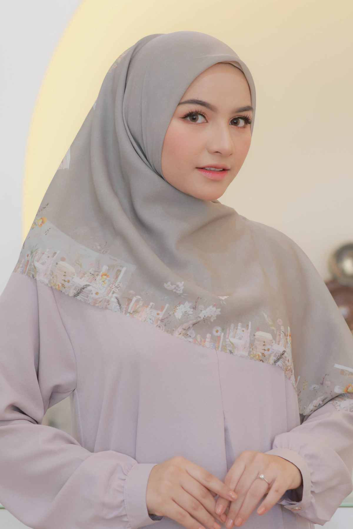 Zinnia Mini - Scarf Square Premium Polycotton | Harvest Grey - NK73.6