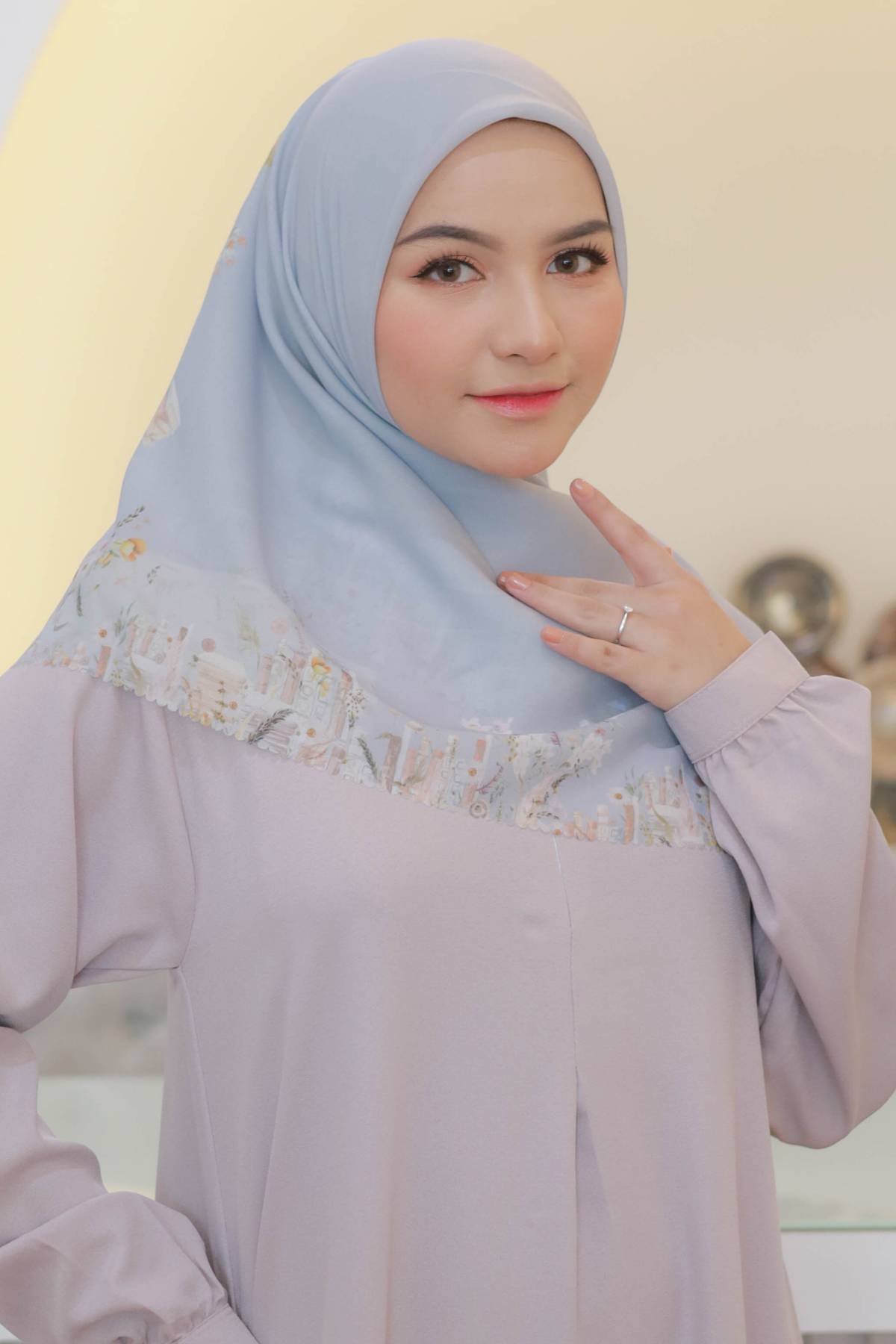 Zinnia Mini - Scarf Square Premium Polycotton | Ice Grey - NK73.7
