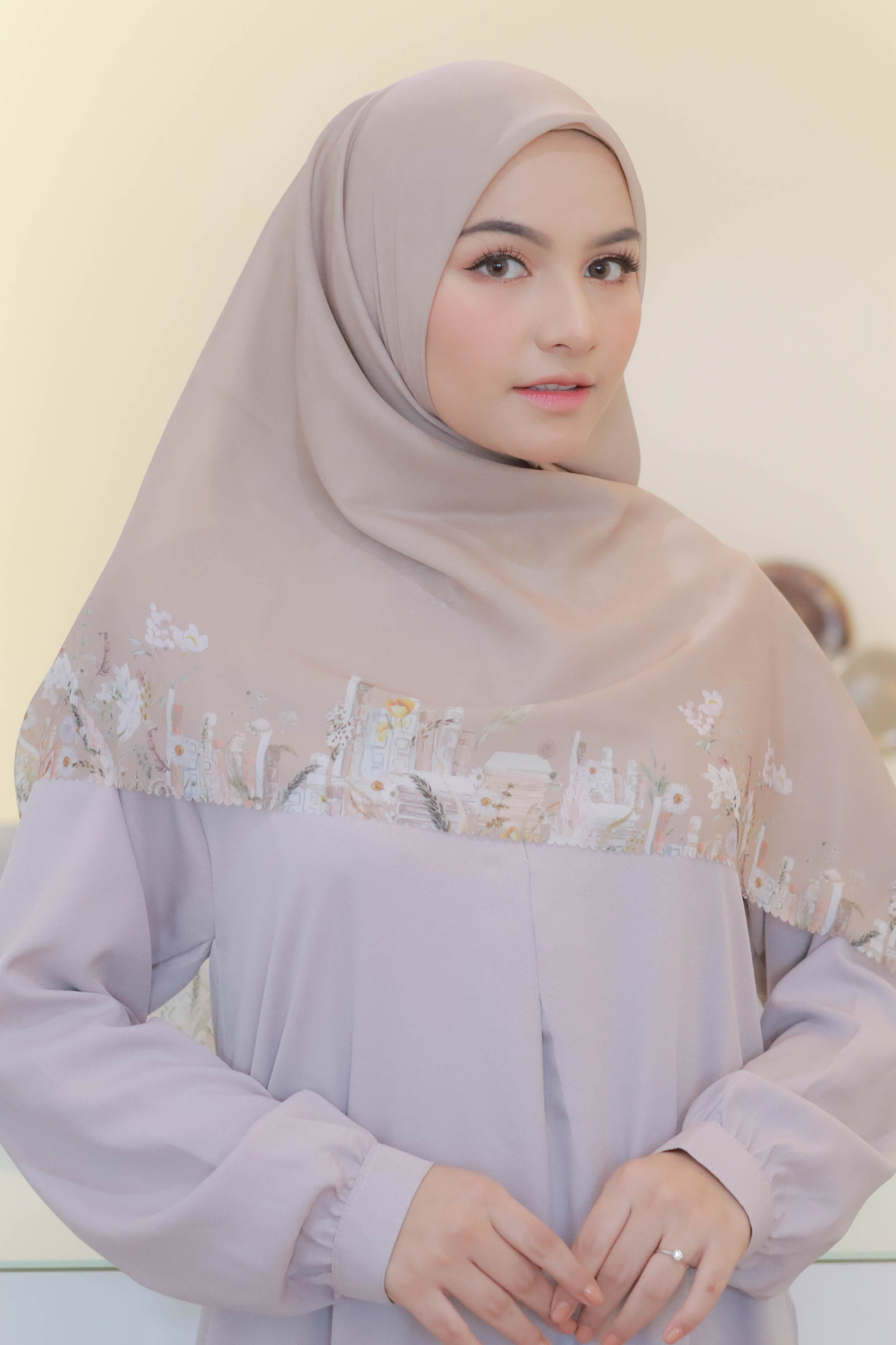 Zinnia Mini - Scarf Square Premium Polycotton | Khaki - NK73.9