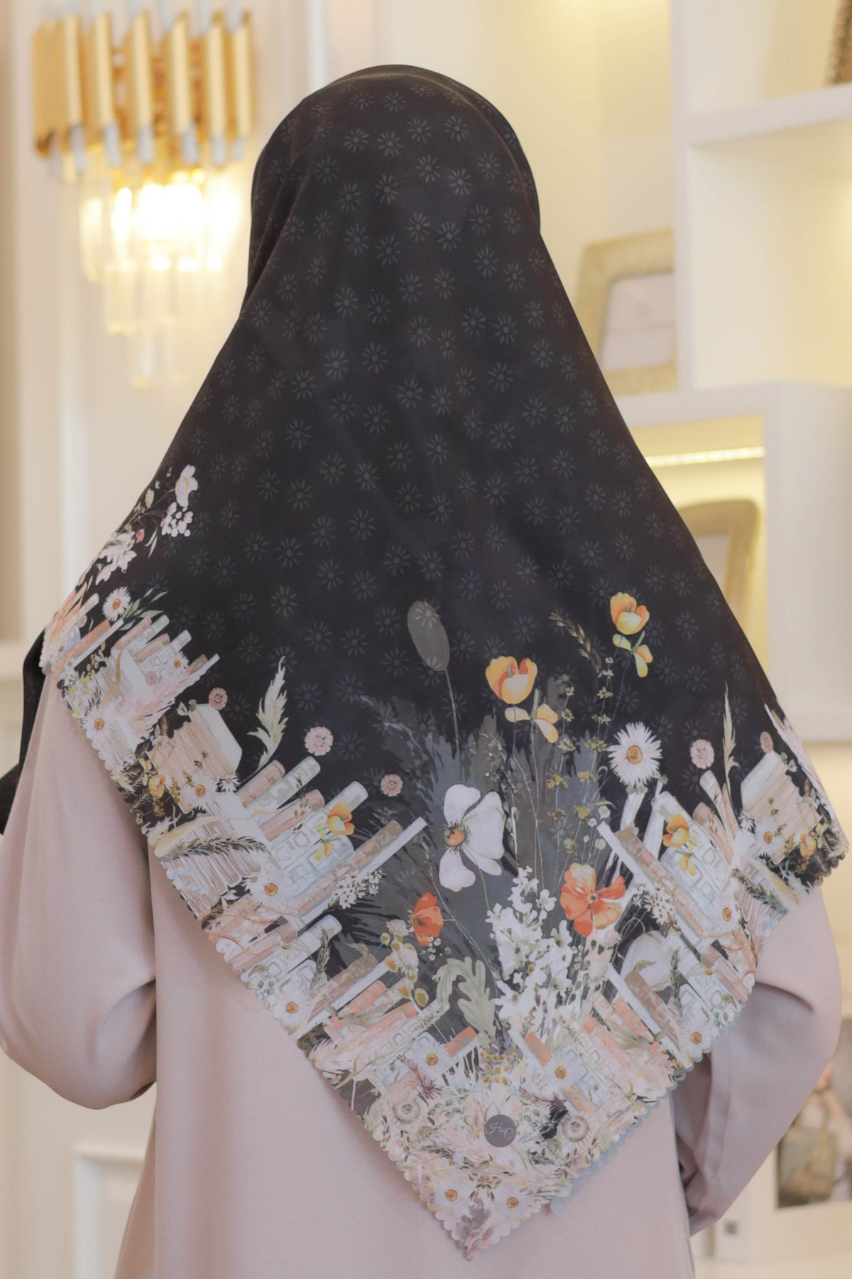 Zinnia JUMBO Mini Pattern- Scarf Square Premium Polycotton XL | Black - NM73.1