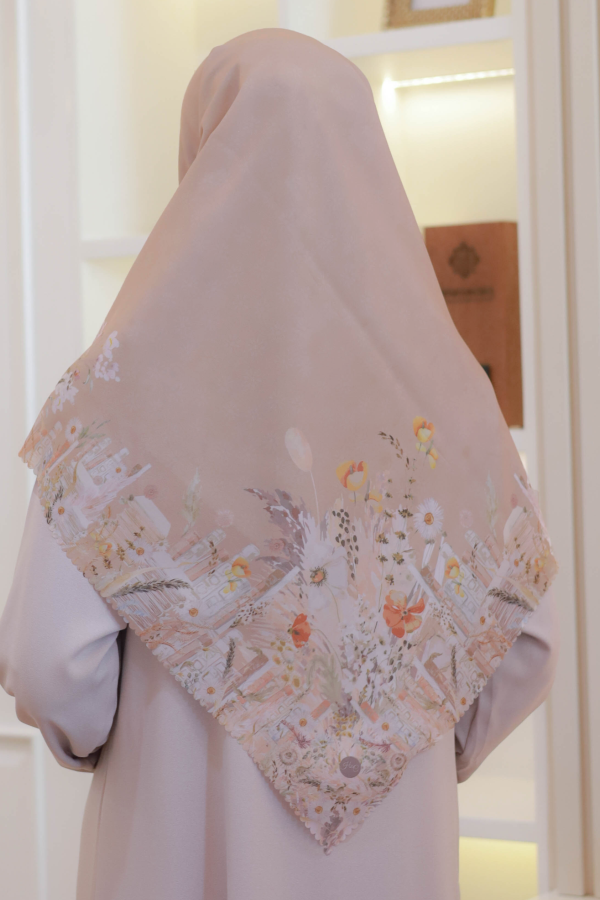 Zinnia JUMBO Mini Pattern - Scarf Square Premium Polycotton XL | Caramel - NM73.2