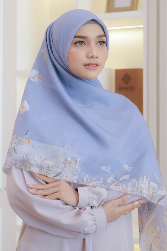 Zinnia JUMBO Mini Pattern - Scarf Square Premium Polycotton XL | Crystal Grey - NM73.3