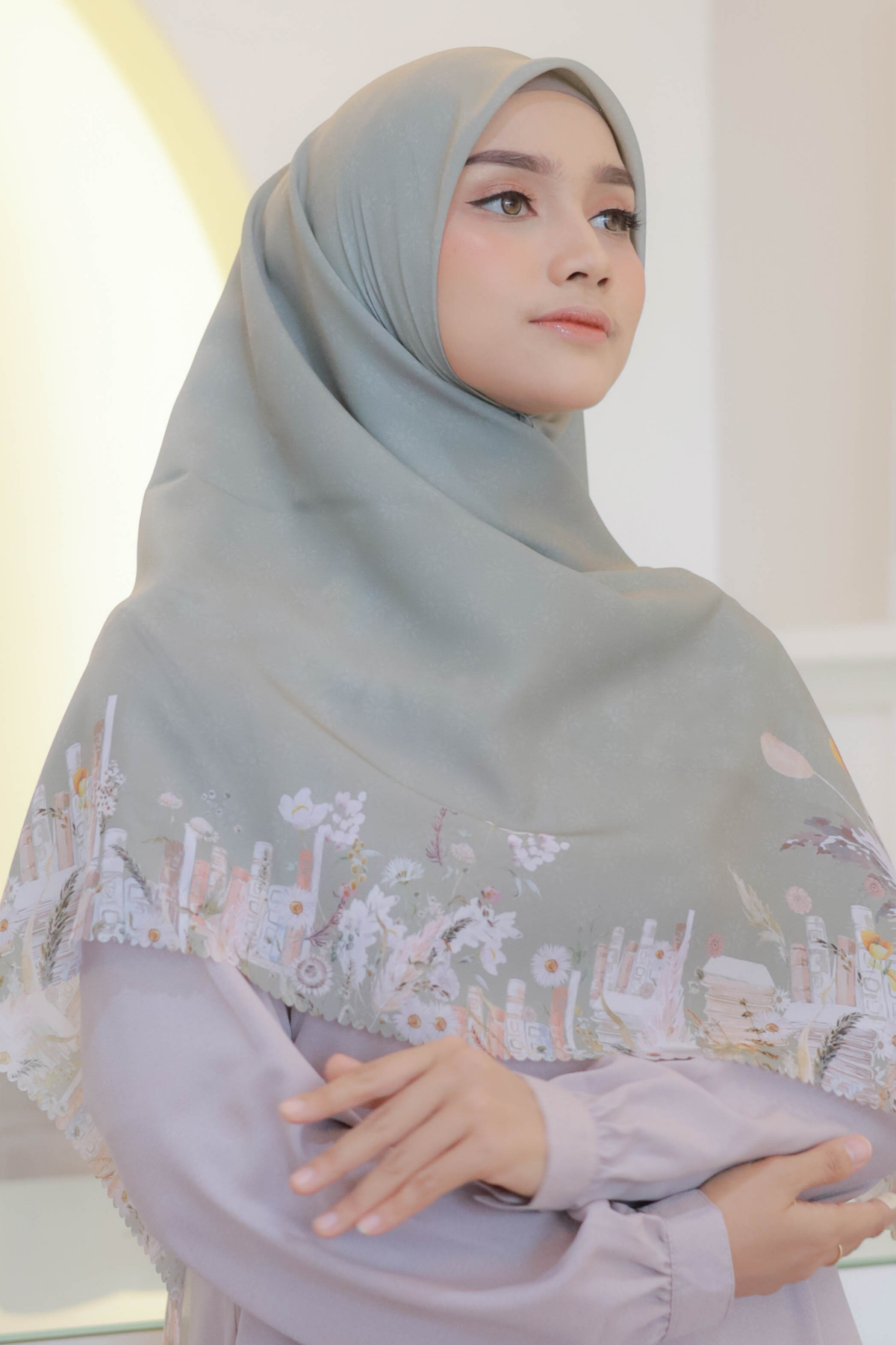 Zinnia JUMBO Mini Pattern - Scarf Square Premium Polycotton XL | Harvest Green - NM73.5