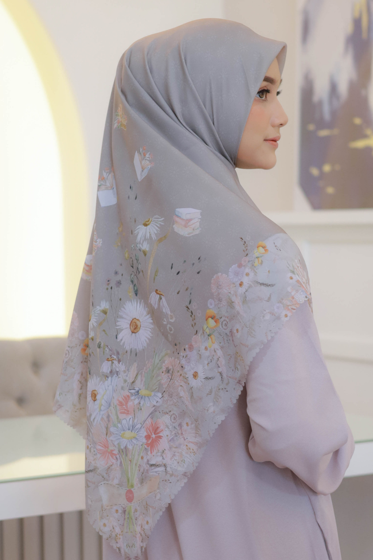 Zinnia JUMBO Mini Pattern - Scarf Square Premium Polycotton XL | Harvest Grey - NM73.6