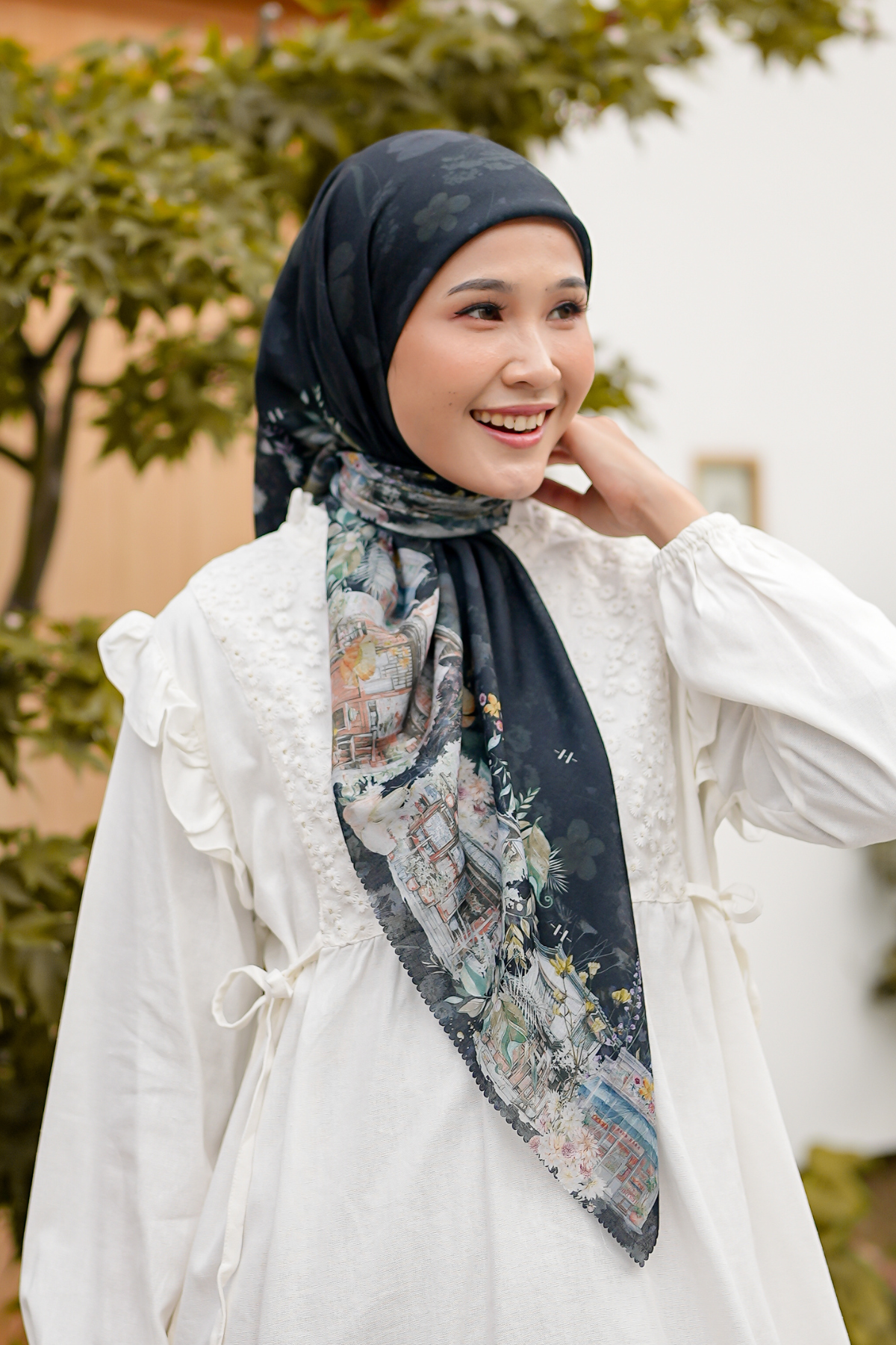 Ohayo Scarf - Yama Black