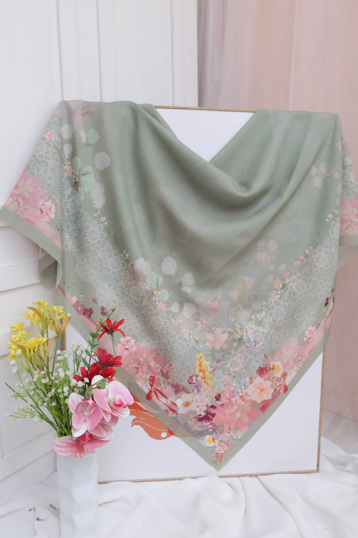 Leaf Rahma Scarf - AM31.7 AC31.7 HJ31.7 Olive