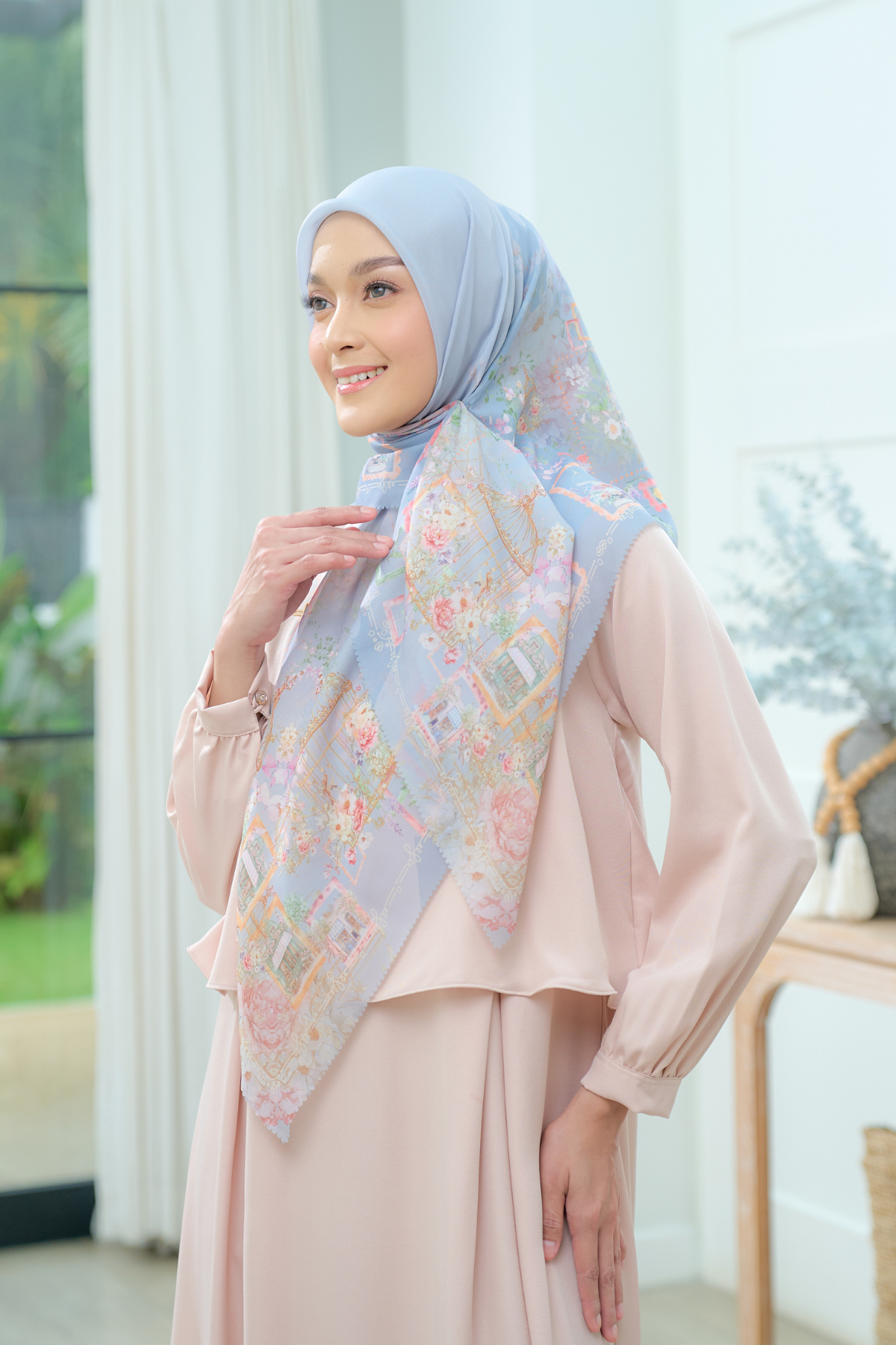 Nuri Scarf - NU33.11 NY33.11 NH33.11 Ocean Blue